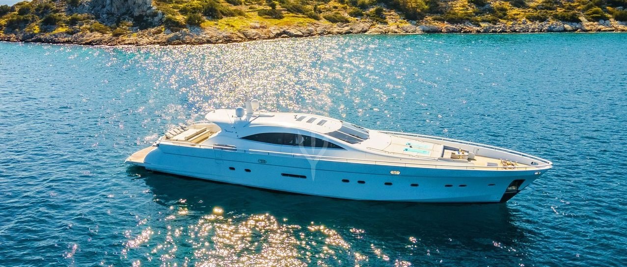 MAC yacht charter 1