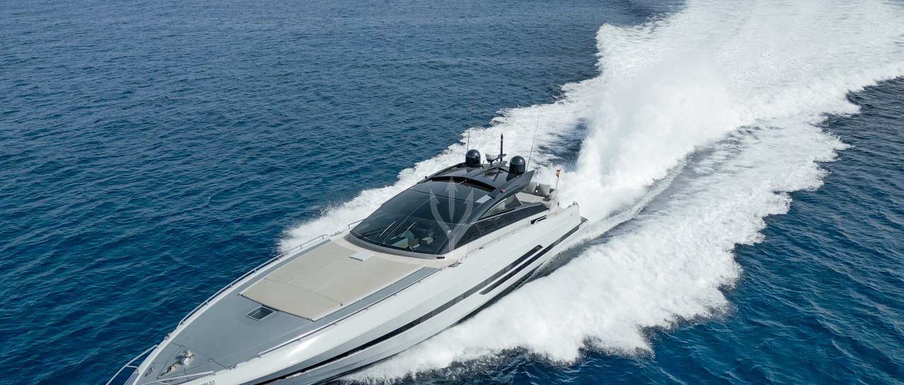 CHILLI yacht charter 1