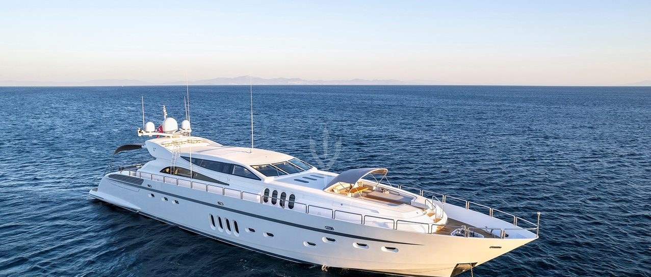 KIDI ONE yacht charter 1