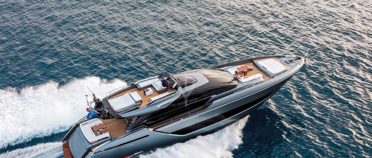 LADY DB yacht charter 1