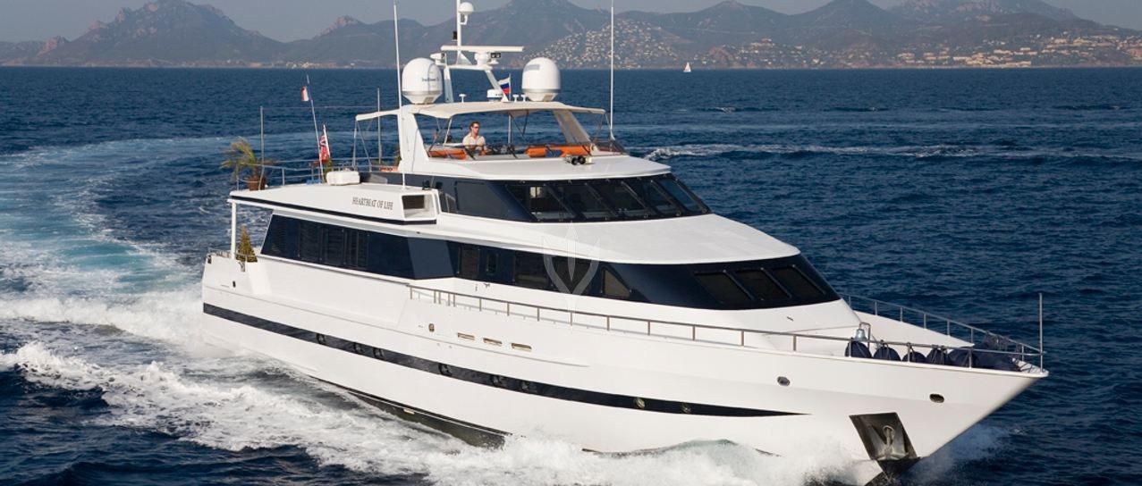 HEARTBEAT OF LIFE yacht charter 1