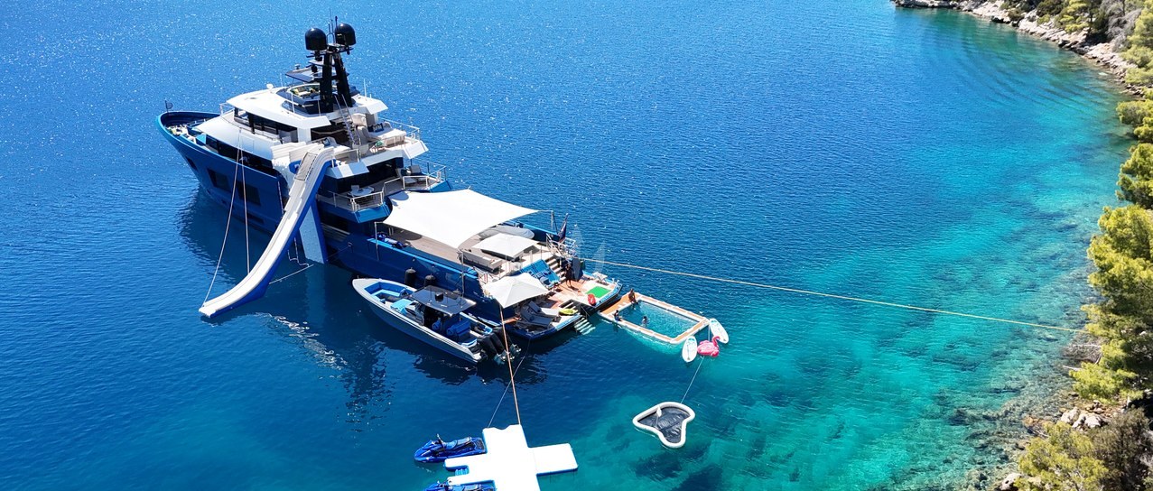 KING BENJI yacht charter 1