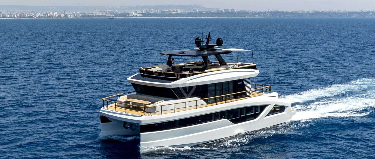 BOTIGUER yacht charter 1