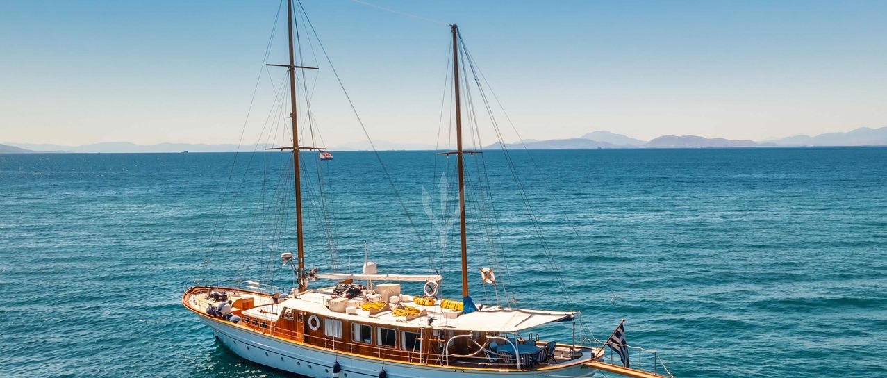 LITHI yacht charter 1