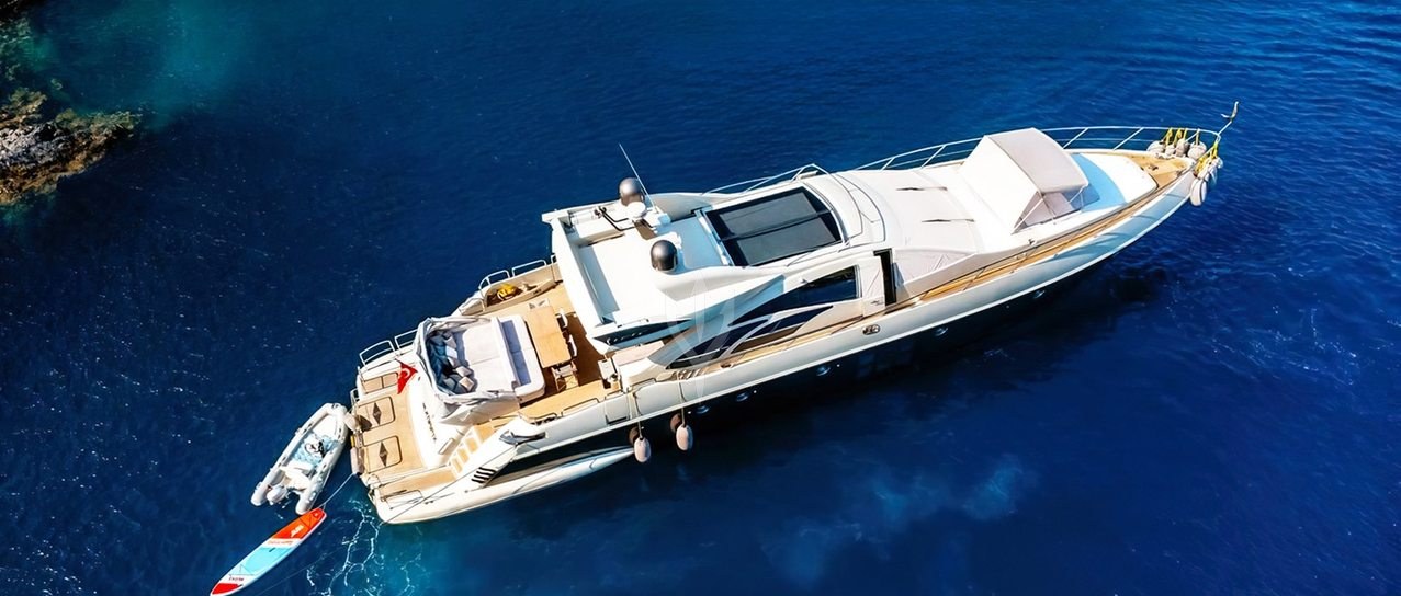 SOMAFIX yacht charter 1