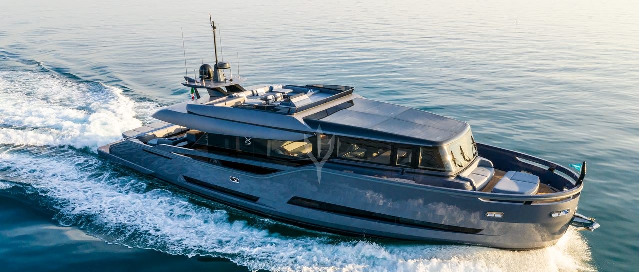 HAZE yacht charter 1