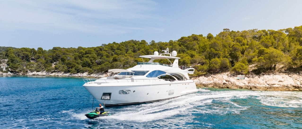KOUKLES yacht charter 1