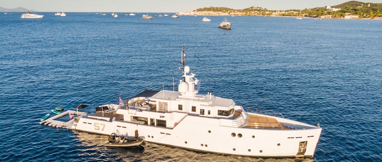 S7 yacht charter 1