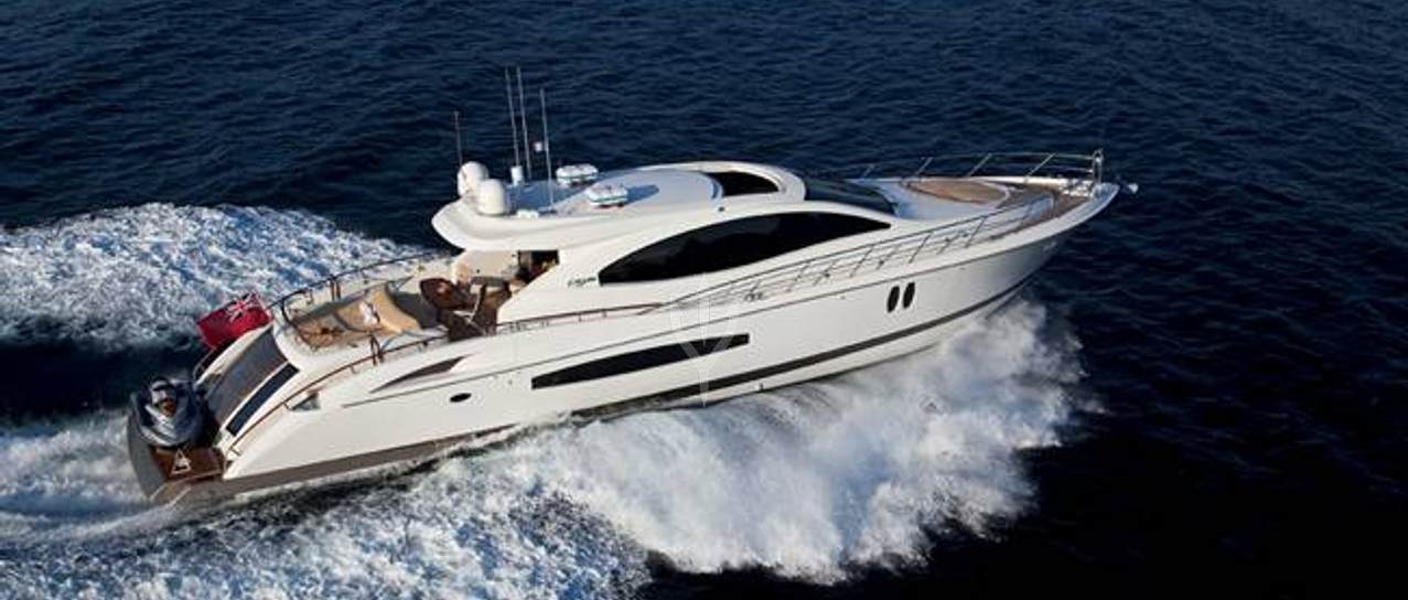 LIZZI yacht charter 1