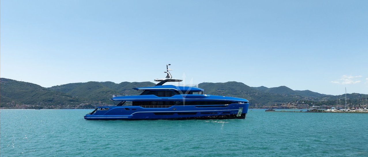 SUI GENERIS yacht charter 1