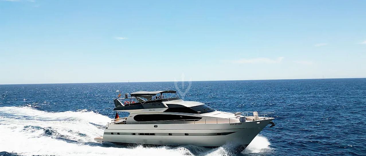 MA BELLA yacht charter 1