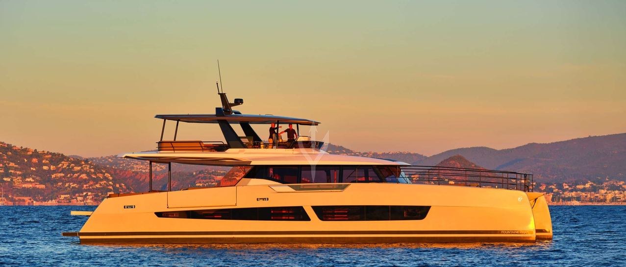 CHRISTAL MIO yacht charter 1