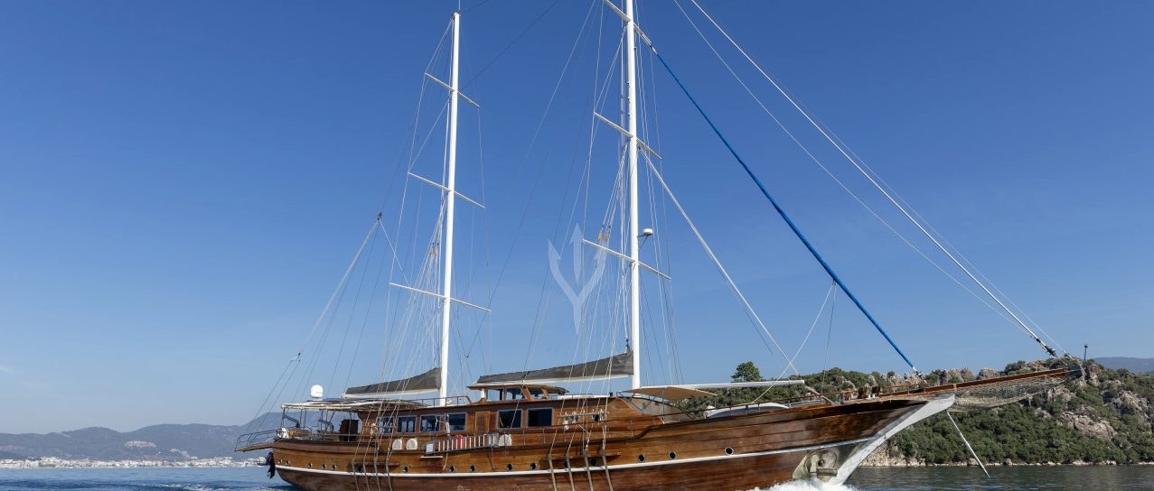 OXYZEN yacht charter 1