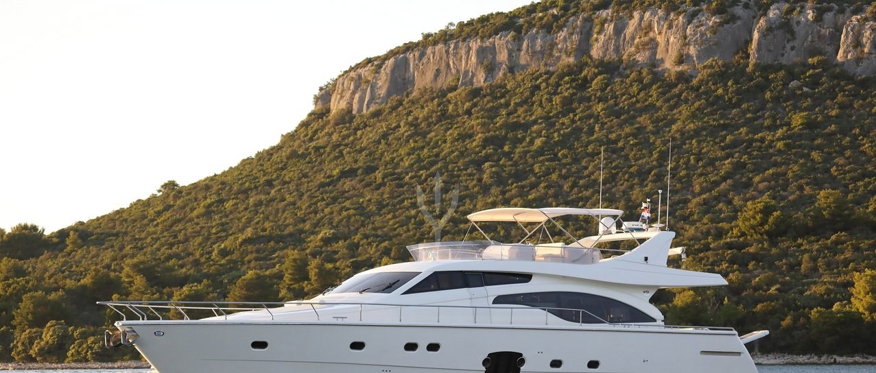 DOMINIQUE yacht charter 1