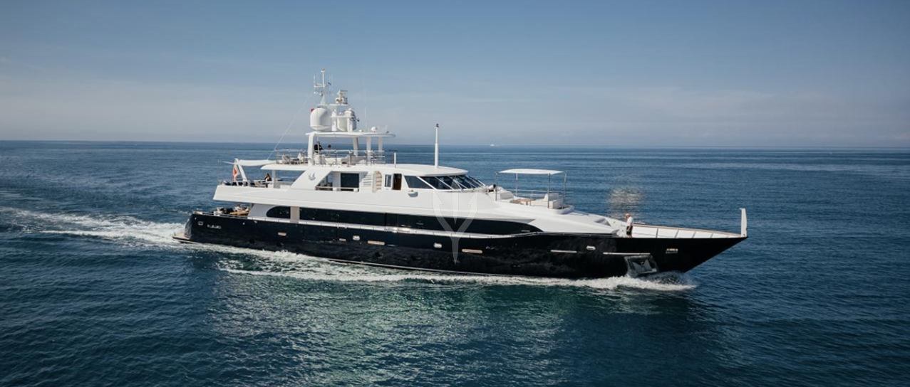 LADY IN BLUE yacht charter 1