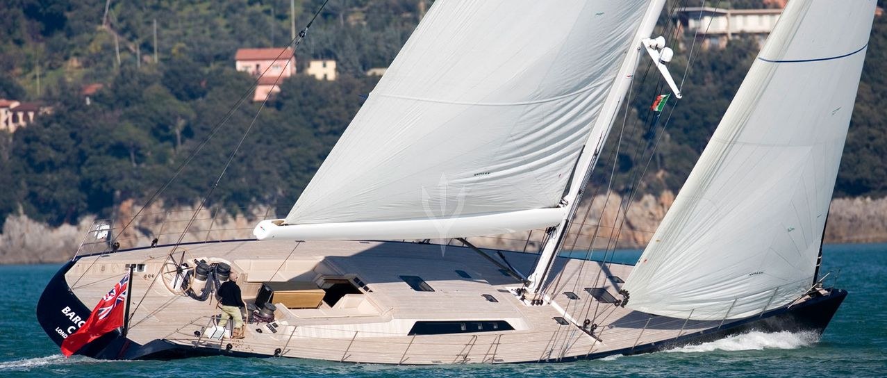 INTI CUBE yacht charter 1