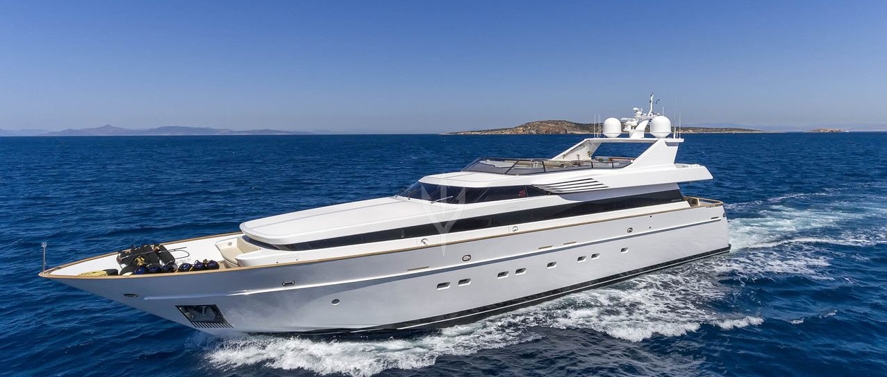 ALEXIA yacht charter 1