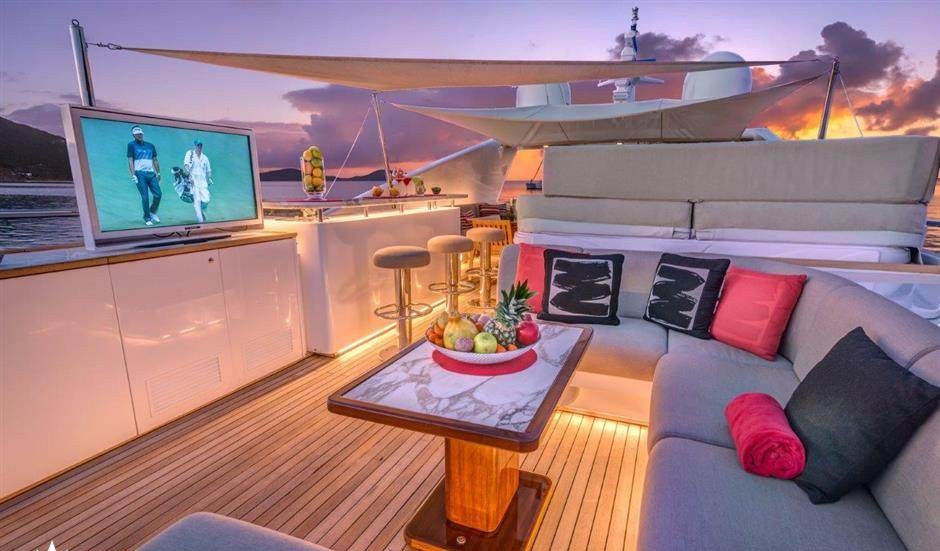 GLADIUS yacht charter 3