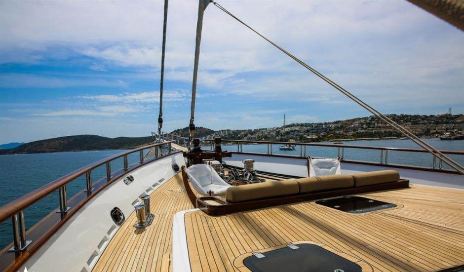 ZANZIBA yacht charter 5