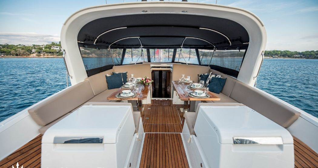 LIFE TIME yacht charter 5