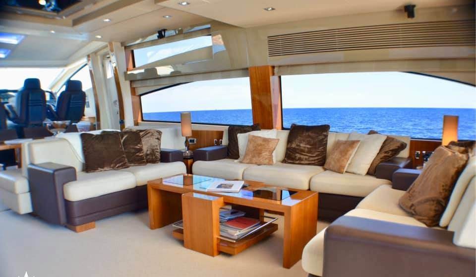 MOJITO yacht charter 5