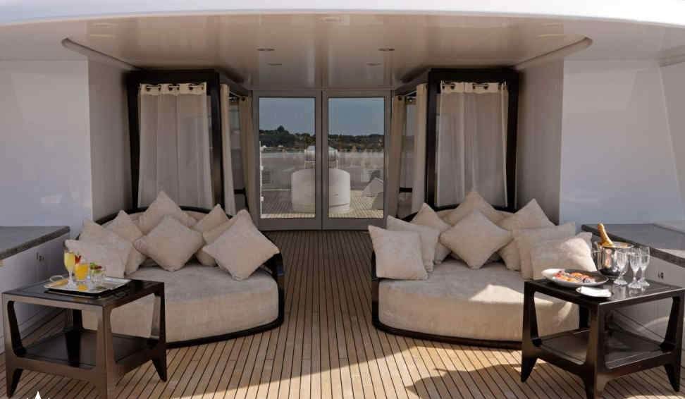 MY LITTLE VIOLET yacht charter 4