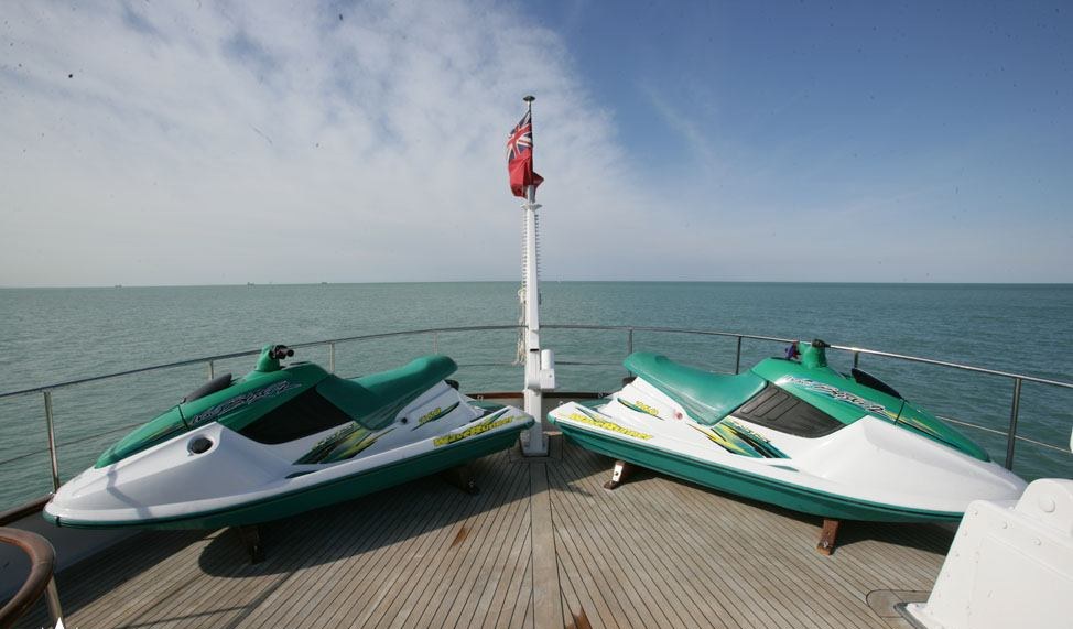 SOUTH PAW C yacht charter 5