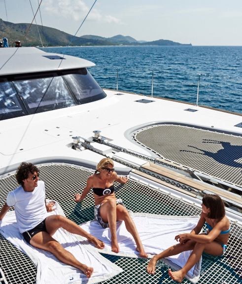 BLUE DEER yacht charter 4