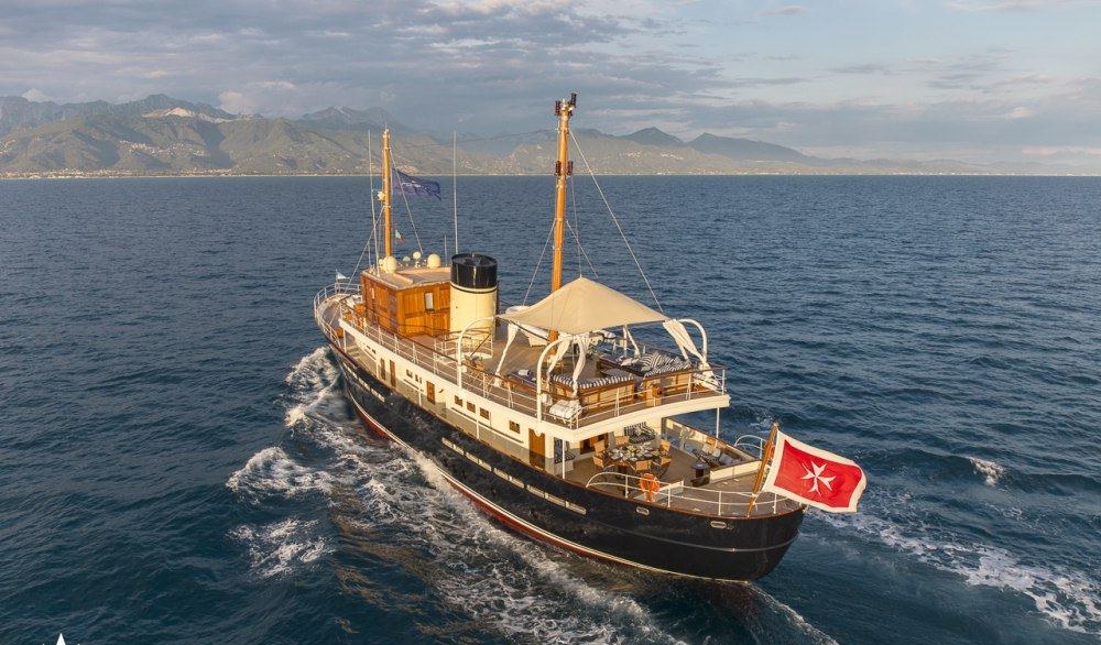 TARANSAY yacht charter 3