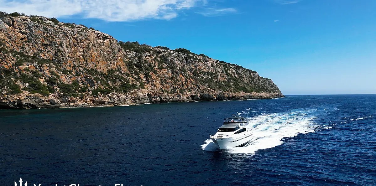 MA BELLA yacht charter 4