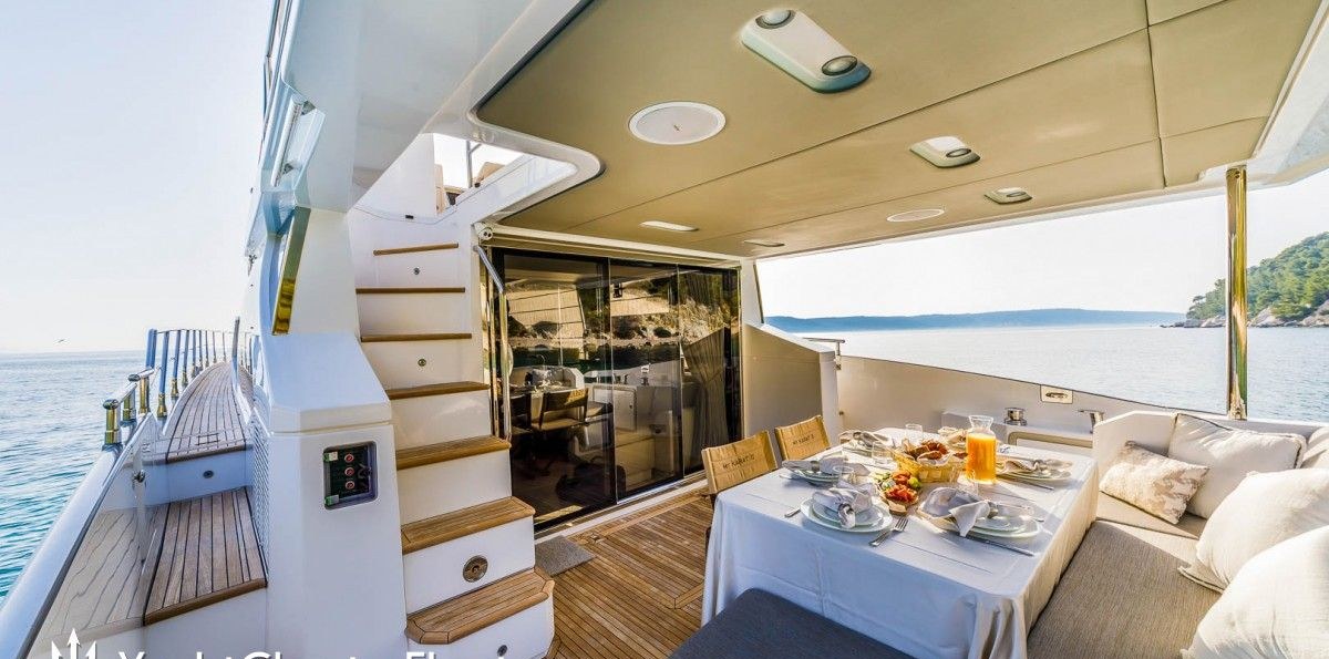 KARAT II yacht charter 5