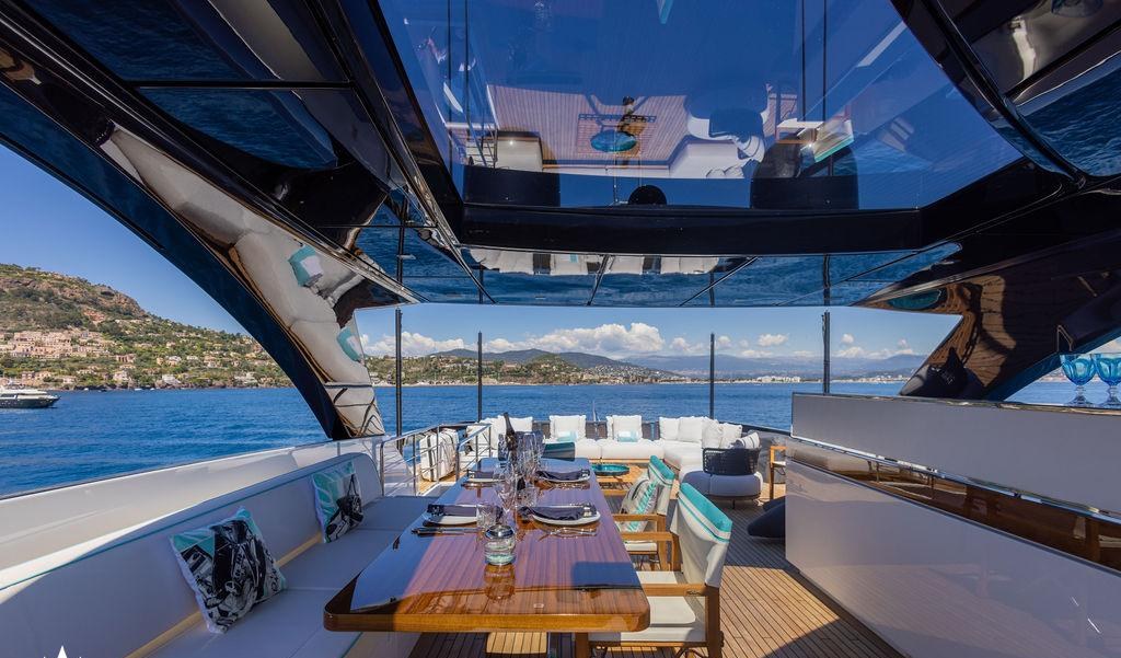 G yacht charter 4