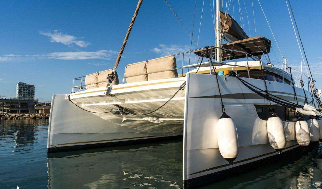 SIGNATURE VISION yacht charter 3