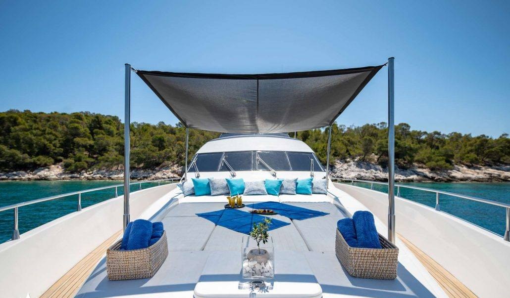 WISH yacht charter 3