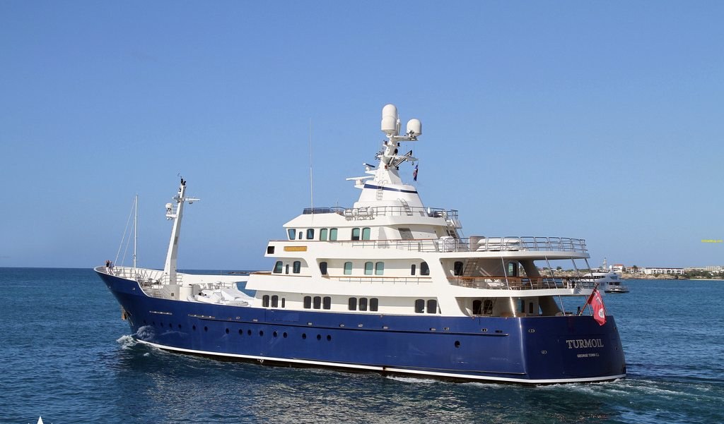 CUPANI yacht charter 5