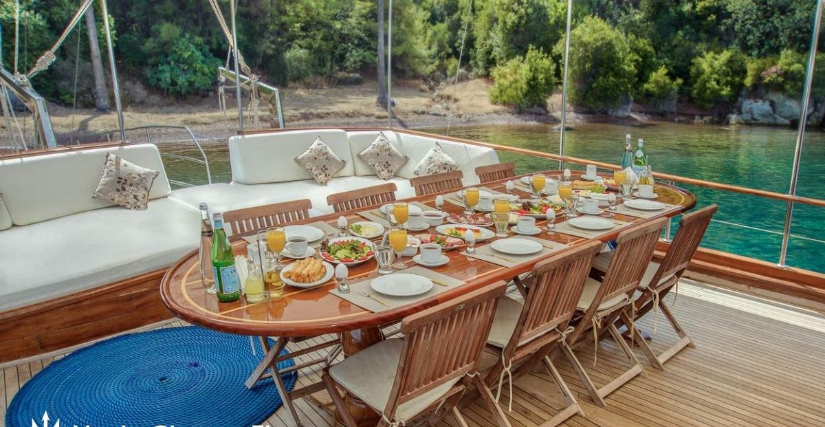 SUDE DENIZ yacht charter 5