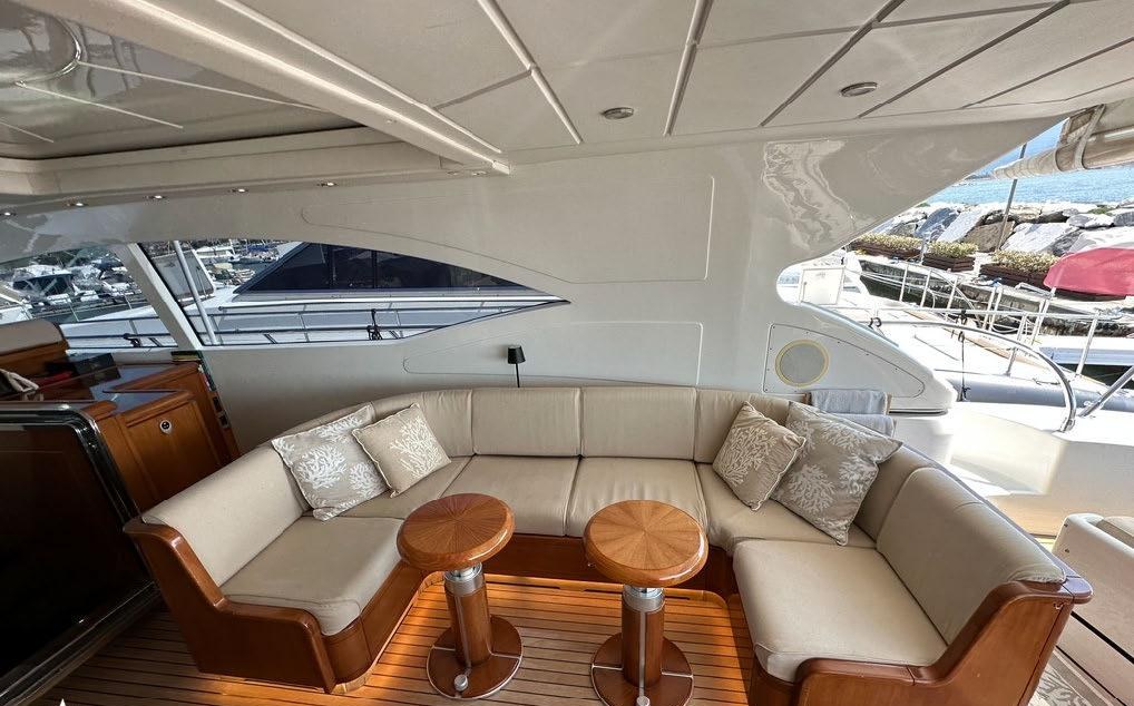 ELTON II yacht charter 5
