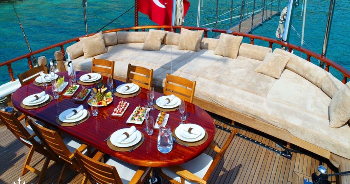 TORINI yacht charter 5