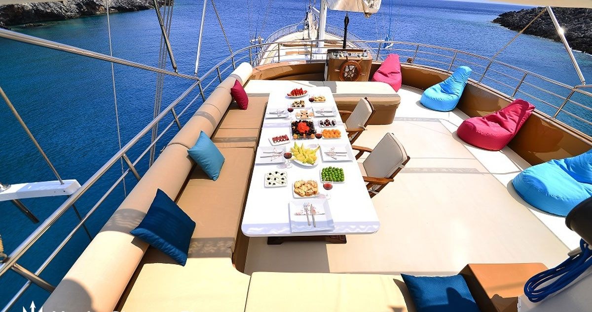LUCE DEL MARE yacht charter 5