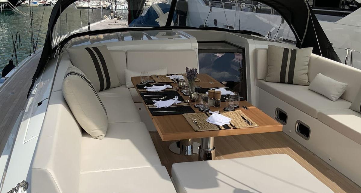 XAIRA yacht charter 4
