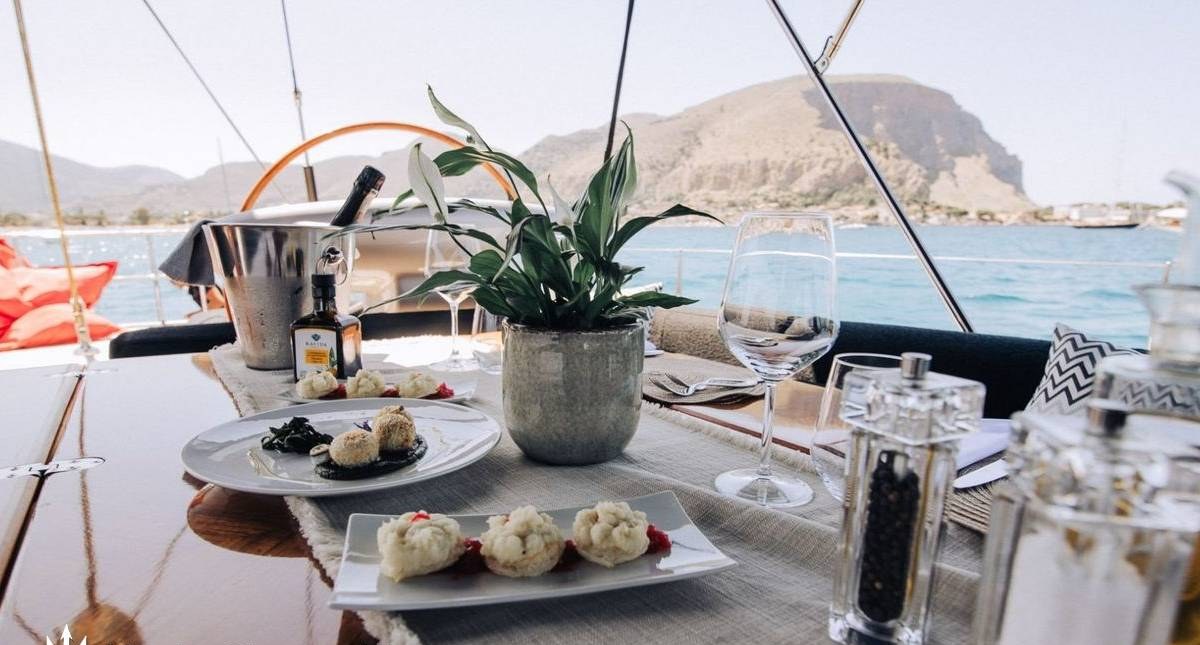 FREE AT LAST yacht charter 4
