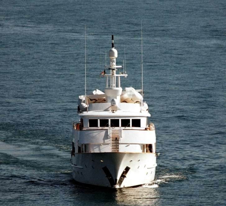 NUMBER NINE yacht charter 5