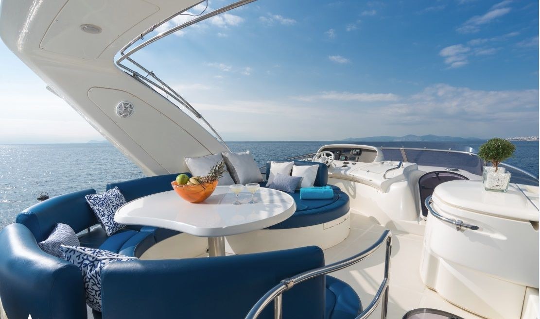 ALMAZ yacht charter 4