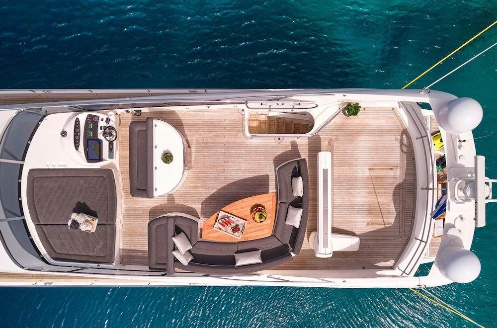 M FIVE yacht charter 4