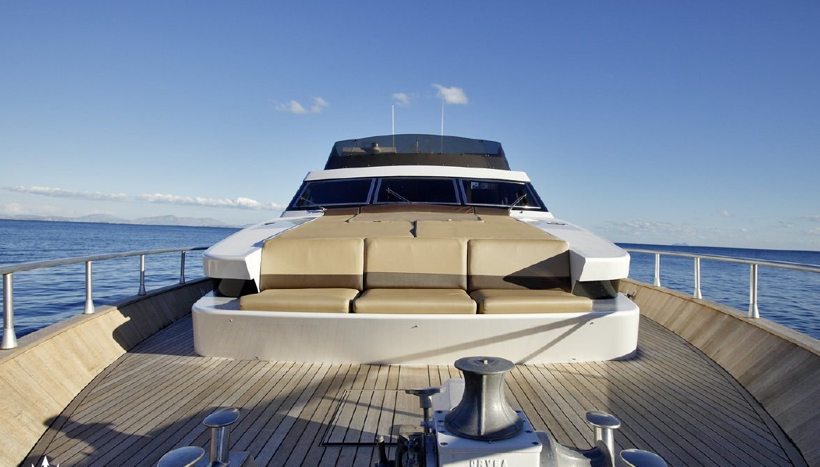 SEA HEART yacht charter 3