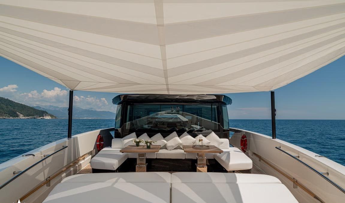 FORZA QUIETA yacht charter 3