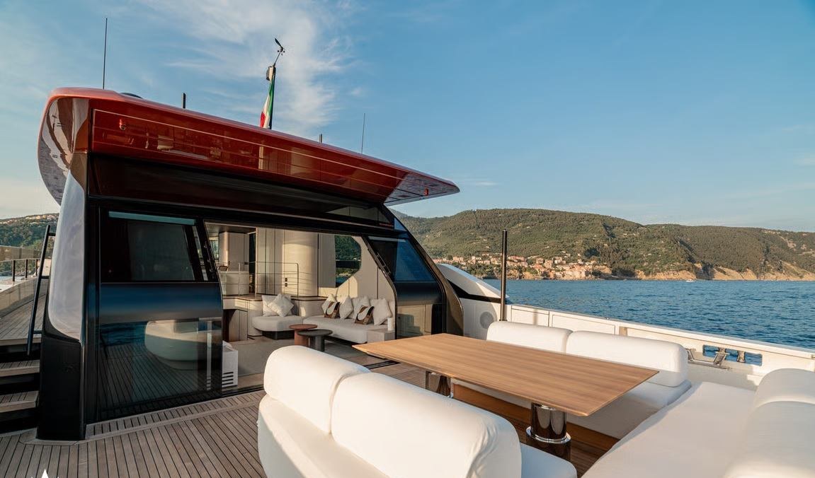 FORZA QUIETA yacht charter 4