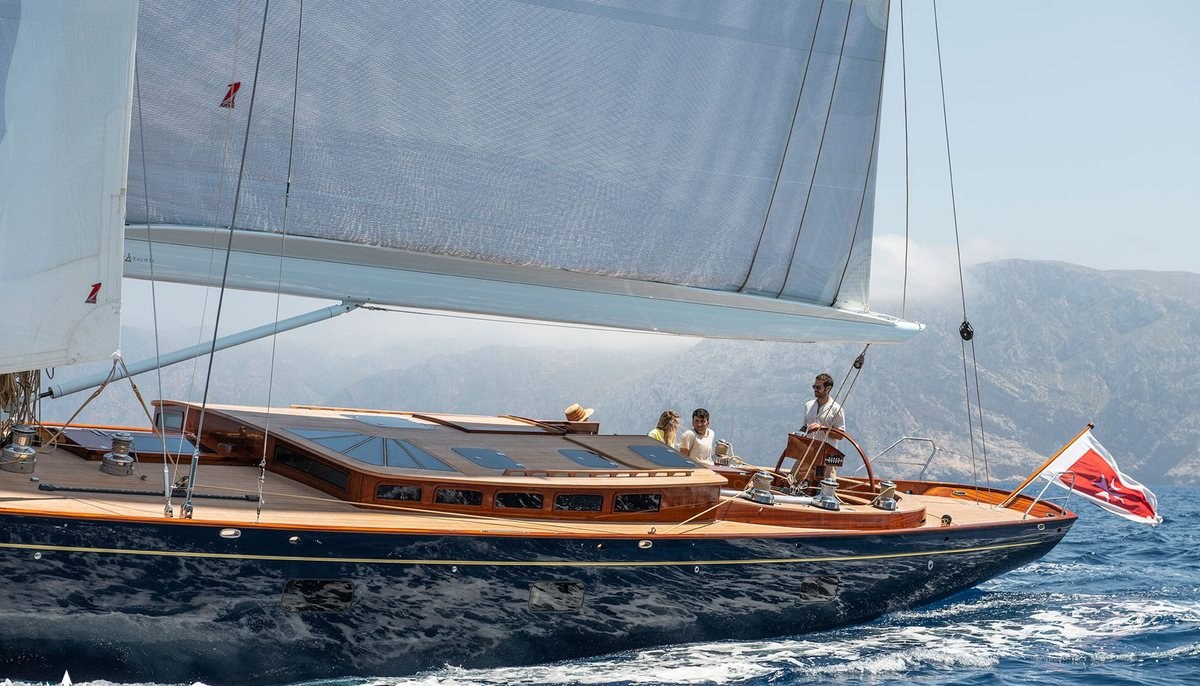 ANIMA II yacht charter 5