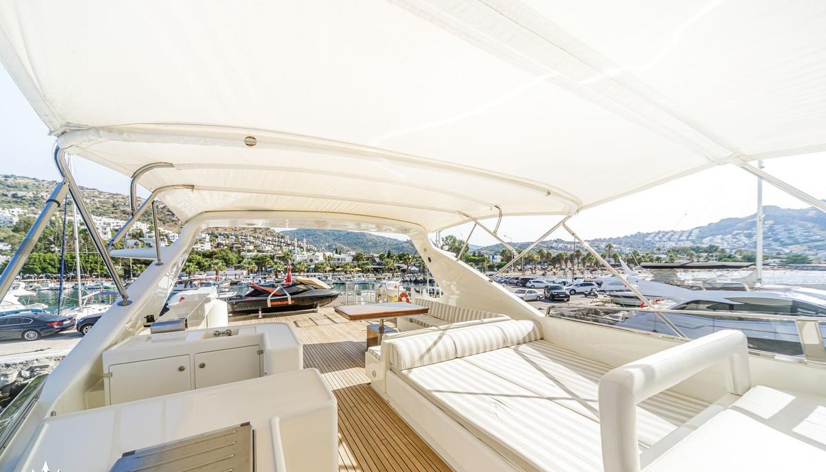 SANREF yacht charter 4