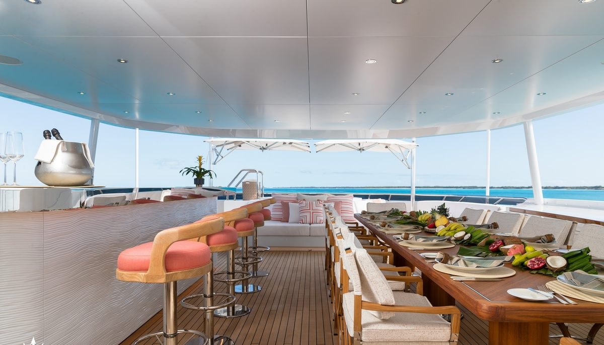 SANTOSHA yacht charter 4